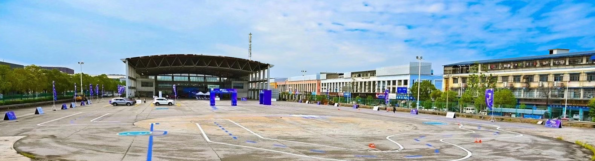 武汉康顺汽车体验中心试驾场地