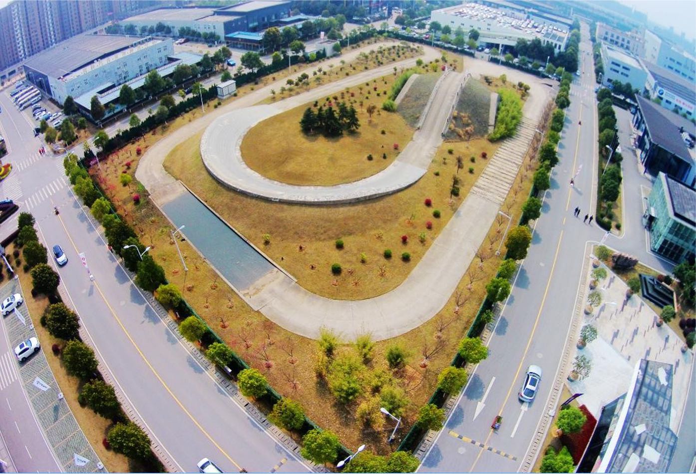 武汉康顺汽车体验中心试驾场地